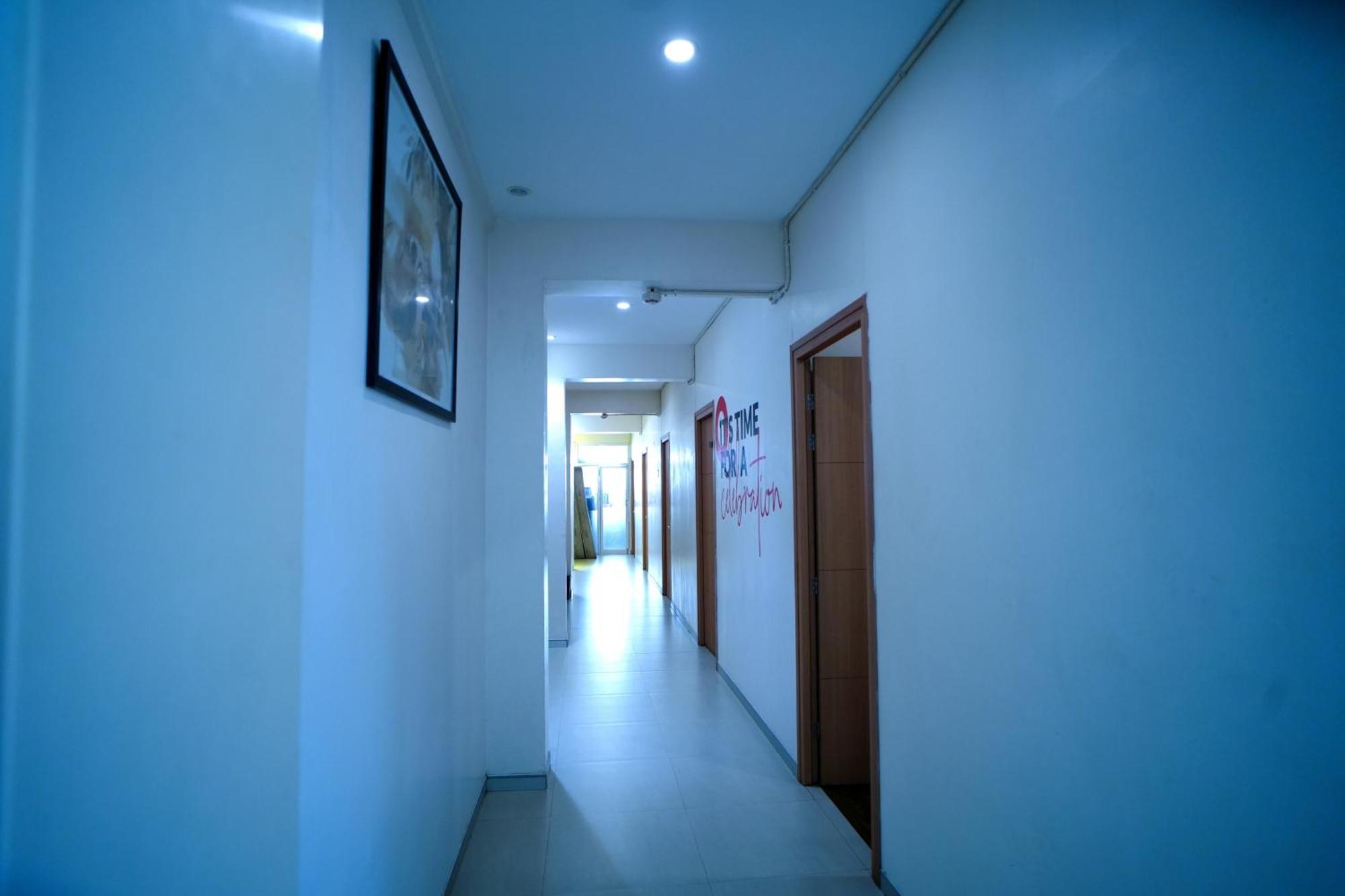Hotel Raaj Pearl Chennai Esterno foto